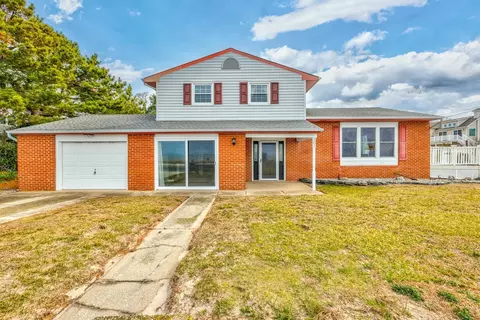 301 Shore Dr, North Cape May, NJ 08204