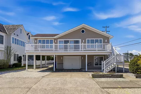 6709 Dune Dr, Avalon, NJ 08202