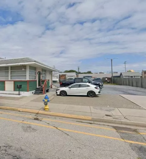 131 W Burk Ave, Wildwood, NJ 08260