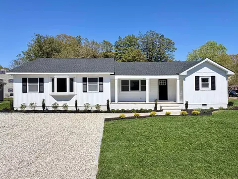 706 Bennett Rd, Cape May Court House, NJ 08210