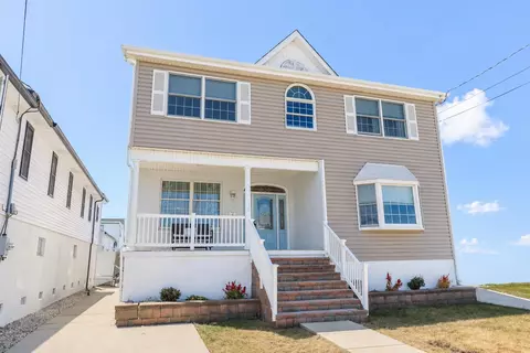 130 W 3rd Ave, North Wildwood, NJ 08260