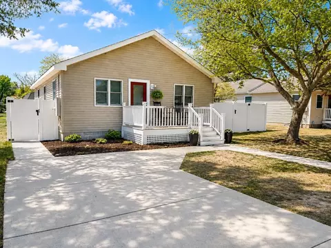 128 Texas Ave, Villas, NJ 08251