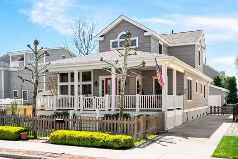 118 28th St, Avalon, NJ 08202
