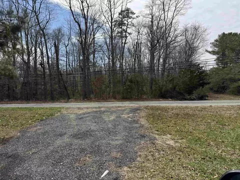 742 Goshen Rd, Cape May Court House, NJ 08210