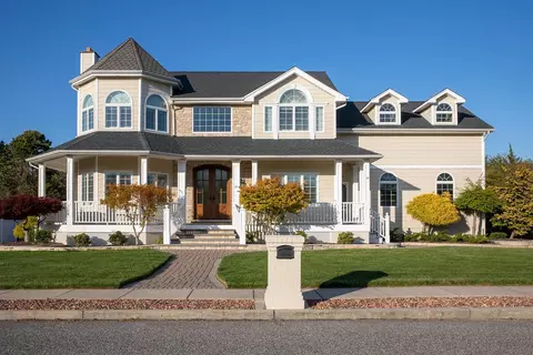 11 Osprey Ct, Egg Harbor Township, NJ 08234