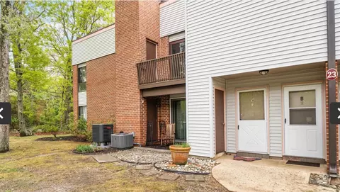 23 Siegtown Rd # 7B, Cape May Court House, NJ 08210