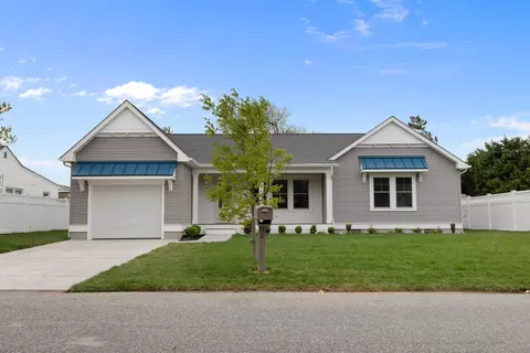 322 Village Rd, Villas, NJ 08251