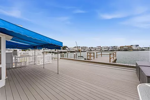 Exterior - 9727 3rd Ave UNIT A-1, Stone Harbor, NJ 08247 photo 3 of 3