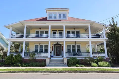 109 E Aster Rd #101, Wildwood Crest, NJ 08260