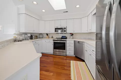 Kitchen - 281 69th St, Avalon, NJ 08202 photo 2 of 4