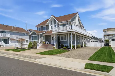 Exterior - 281 69th St, Avalon, NJ 08202 photo 2 of 10