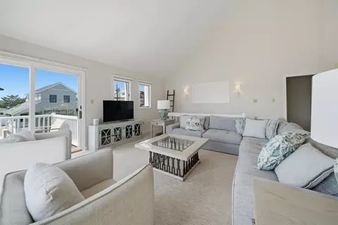 Living - 281 69th St, Avalon, NJ 08202 photo 6 of 8
