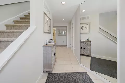 Entry Way - 281 69th St, Avalon, NJ 08202 photo 1 of 1