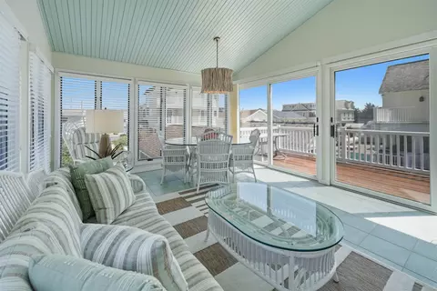Exterior - 281 69th St, Avalon, NJ 08202 photo 5 of 10