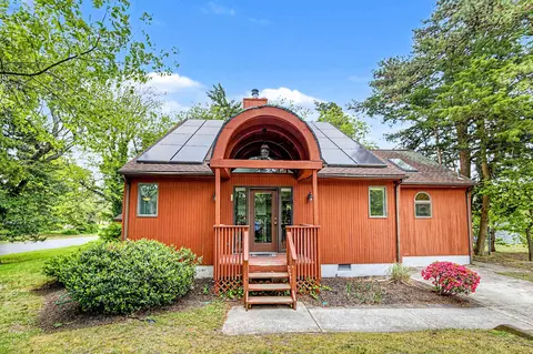 31 Ventnor Ave, Marmora, NJ 08223