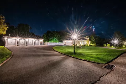 18 Brook Ridge Rd, Cape May Court House, NJ 08210