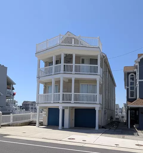 26 W 17th St #1ST, Ocean City, NJ 08226