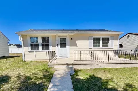 111 Edna Ave, Villas, NJ 08251