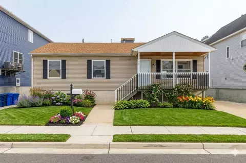 513 W Burk Ave, Wildwood, NJ 08260