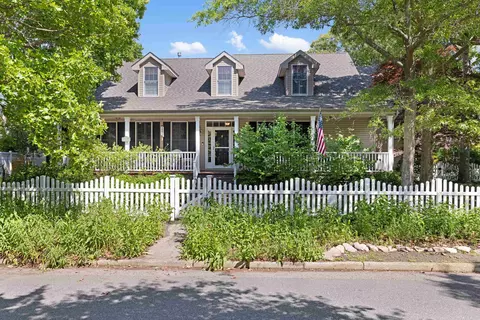517 Beachplum Rd, Villas, NJ 08251