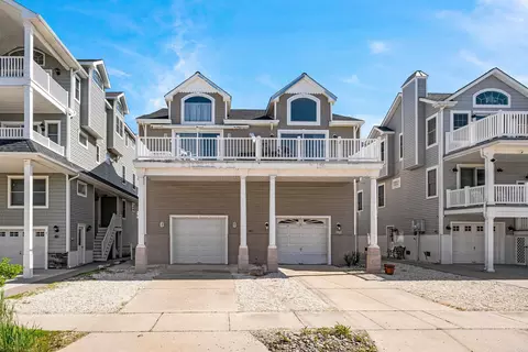 143 46th St #EAST, Sea Isle City, NJ 08243