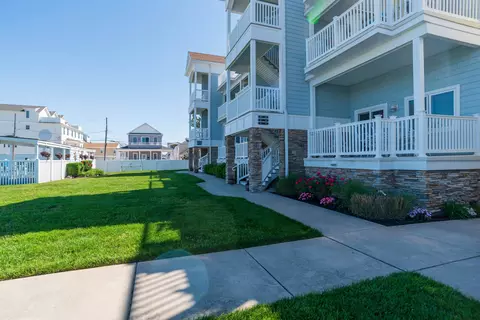 222 W 3rd Ave #301, North Wildwood, NJ 08260