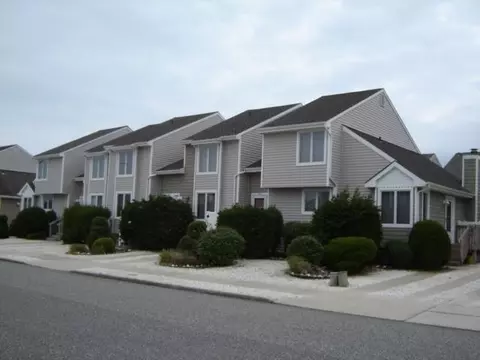 124 E Austin Ave #124, Wildwood, NJ 08260