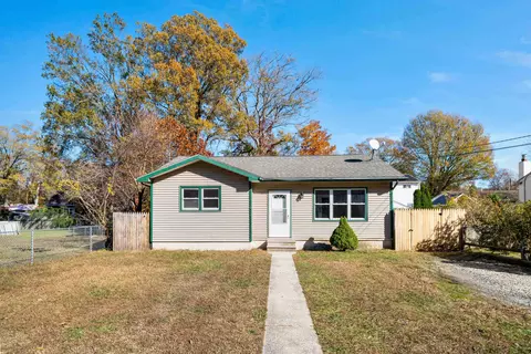 127 Sheridan Dr, Erma, NJ 08204