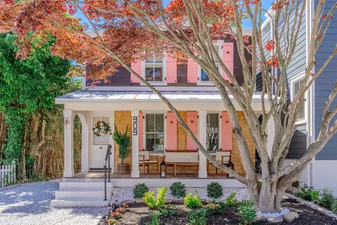 909 Corgie St, Cape May, NJ 08204