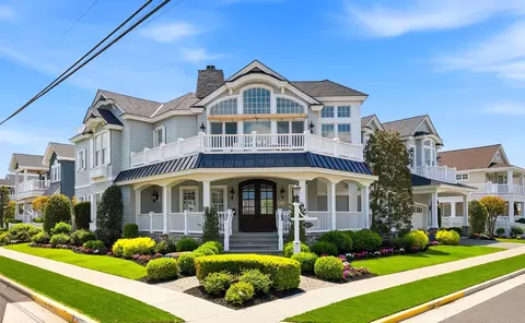203 118th St, Stone Harbor, NJ 08247