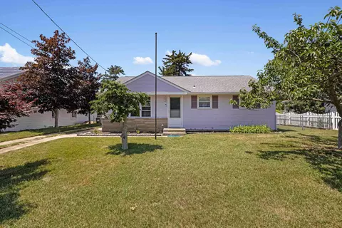 402 Indian Ave, North Cape May, NJ 08204