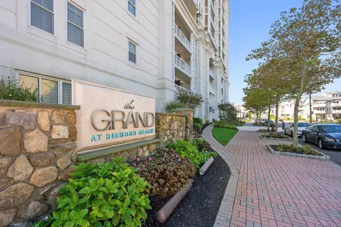 9601 Atlantic Ave #109, Wildwood, NJ 08260