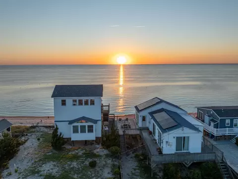 139 Beach Ave, Cape May Court House, NJ 08210