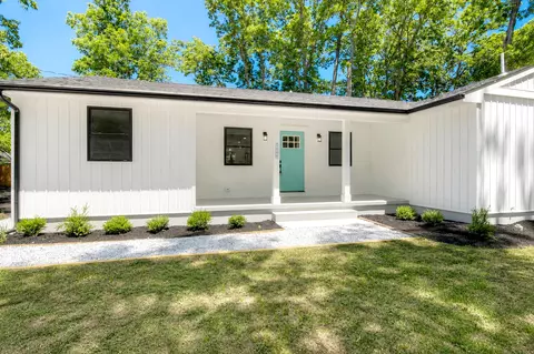 506 Hand Ave, Cape May Court House, NJ 08210