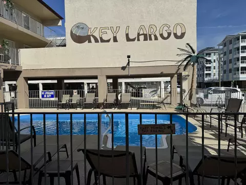 320 E Wildwood Ave #101, Wildwood, NJ 08260