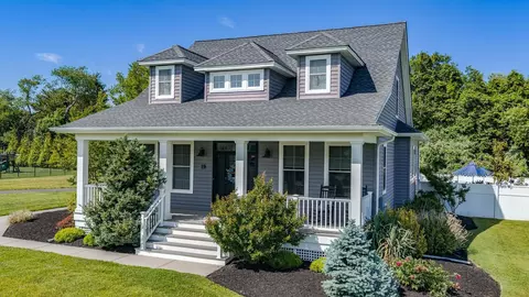 19 Queen Anne Ct, Ocean View, NJ 08230