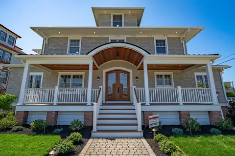 6600 Pacific Ave, Wildwood Crest, NJ 08260