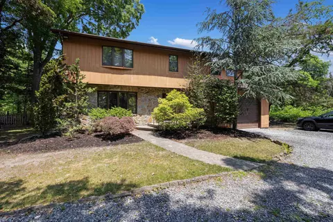 717 Town Bank Rd, North Cape May, NJ 08204