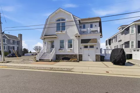 9835 Sunset Dr, Stone Harbor, NJ 08247