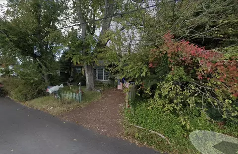 4 Eldredge Ave, Del Haven, NJ 08251