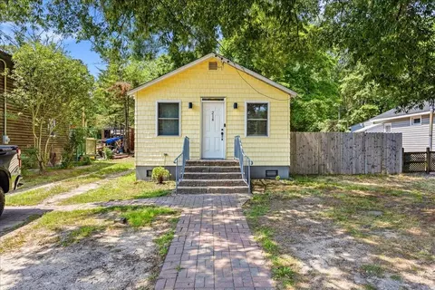 218 Vermont Ave, Villas, NJ 08251