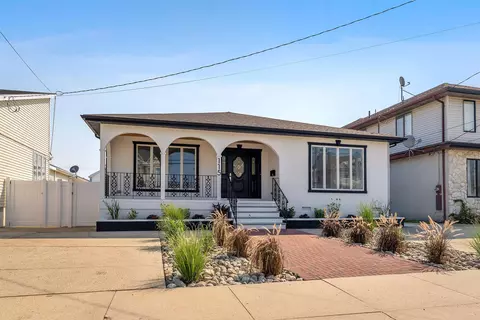 115 W 6th Ave, North Wildwood, NJ 08260