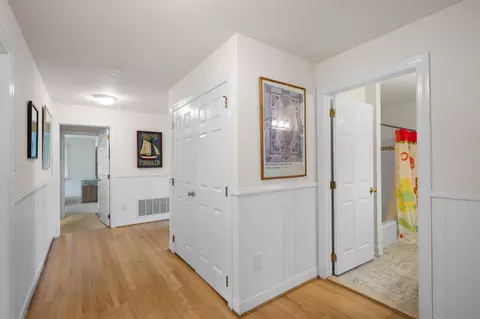 Entry Way - 105 40th St, Avalon, NJ 08202 photo 6 of 6