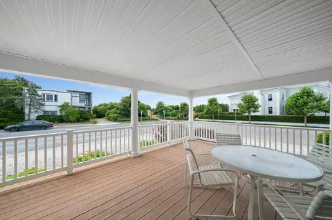 Exterior - 105 40th St, Avalon, NJ 08202 photo 2 of 6