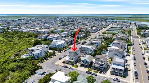 View/Area - 105 40th St, Avalon, NJ 08202 photo 3 of 7