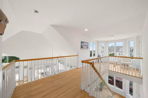 Entry Way - 105 40th St, Avalon, NJ 08202 photo 5 of 6
