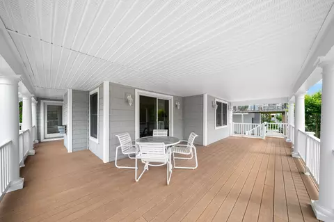 Exterior - 105 40th St, Avalon, NJ 08202 photo 3 of 6