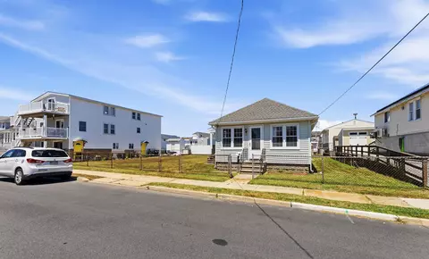 707 W Maple Ave, West Wildwood, NJ 08260