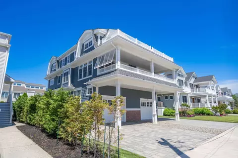 289 65th St #WEST, Avalon, NJ 08202