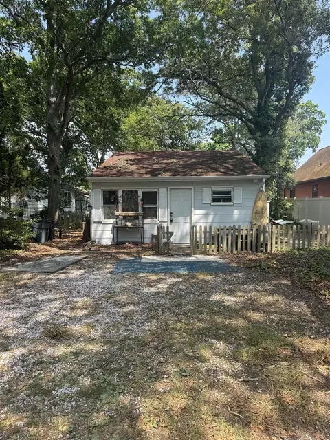 3704 Bay Dr, Villas, NJ 08251